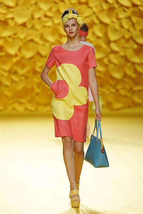 vestido agatha ruiz de la prada